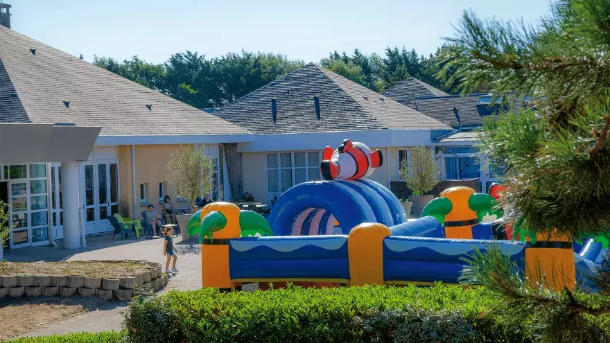 Jeu château gonflable enfants VTF