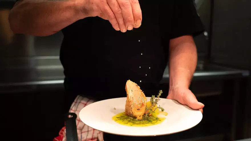 Assiette restaurant Domaine de Pyrène