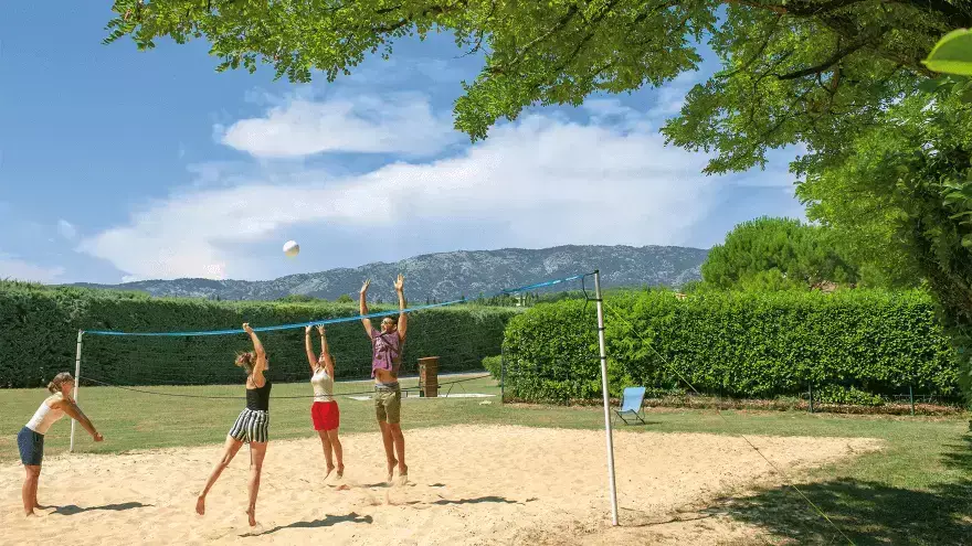 Beach Volley animation au Village vacances VTF Les Florans
